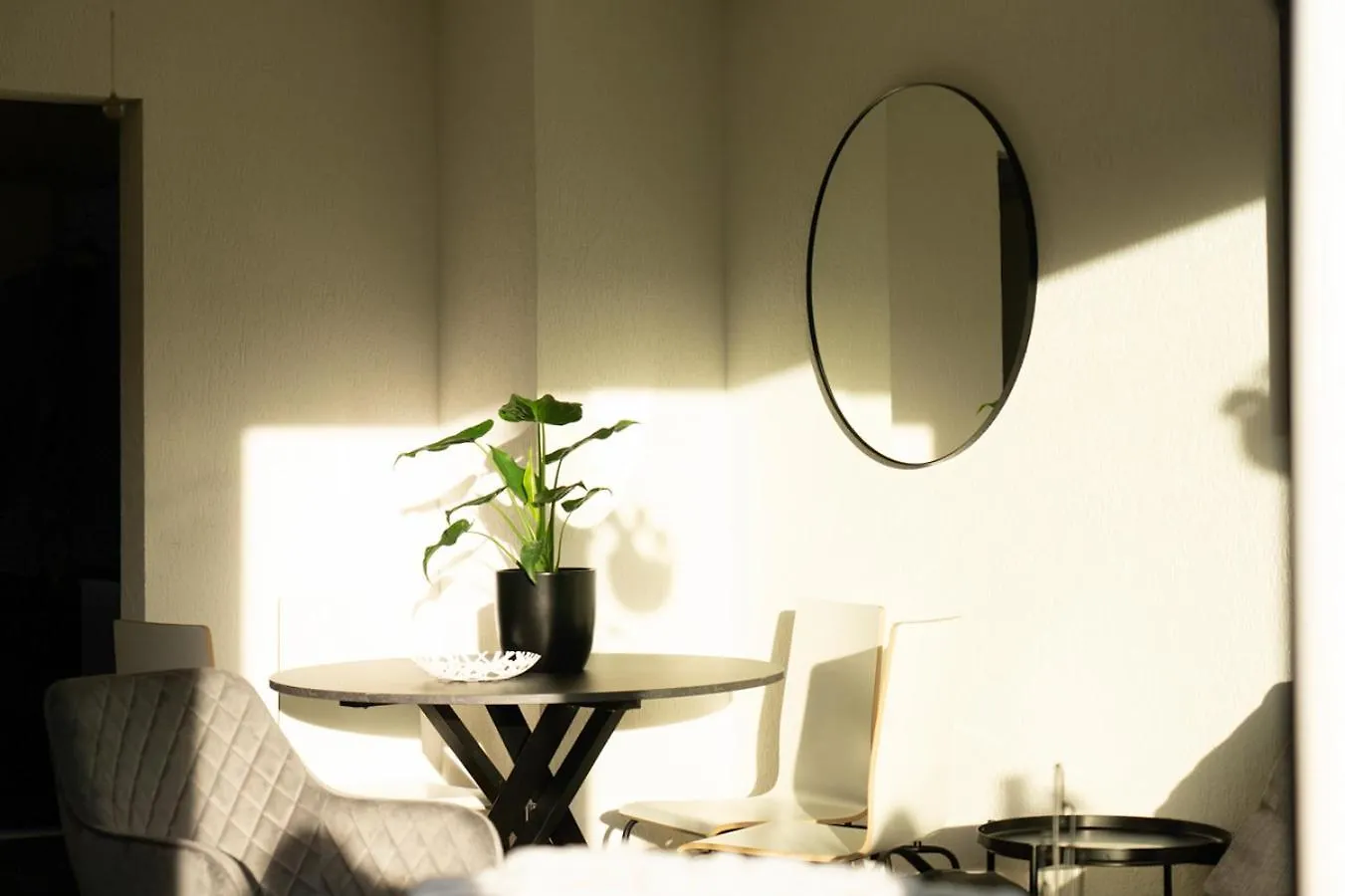 Special Picco Picasso Apartment Basel, Bahnhof Grossbasel 10-Star 0*, Basel Schweiz