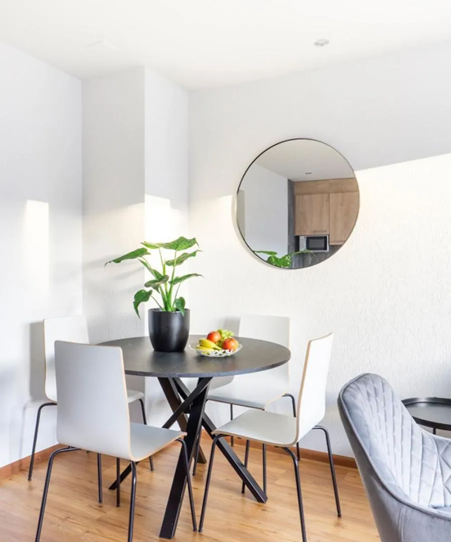 Special Picco Picasso Apartment Basel, Bahnhof Grossbasel 10-Star Basel