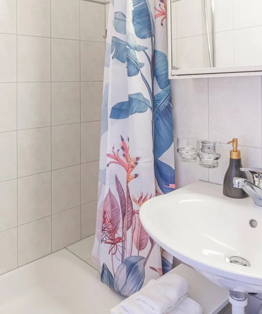 Special Picco Picasso Apartment Basel, Bahnhof Grossbasel 10-Star Schweiz