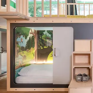 Capsule By Hyve カプセルホテル